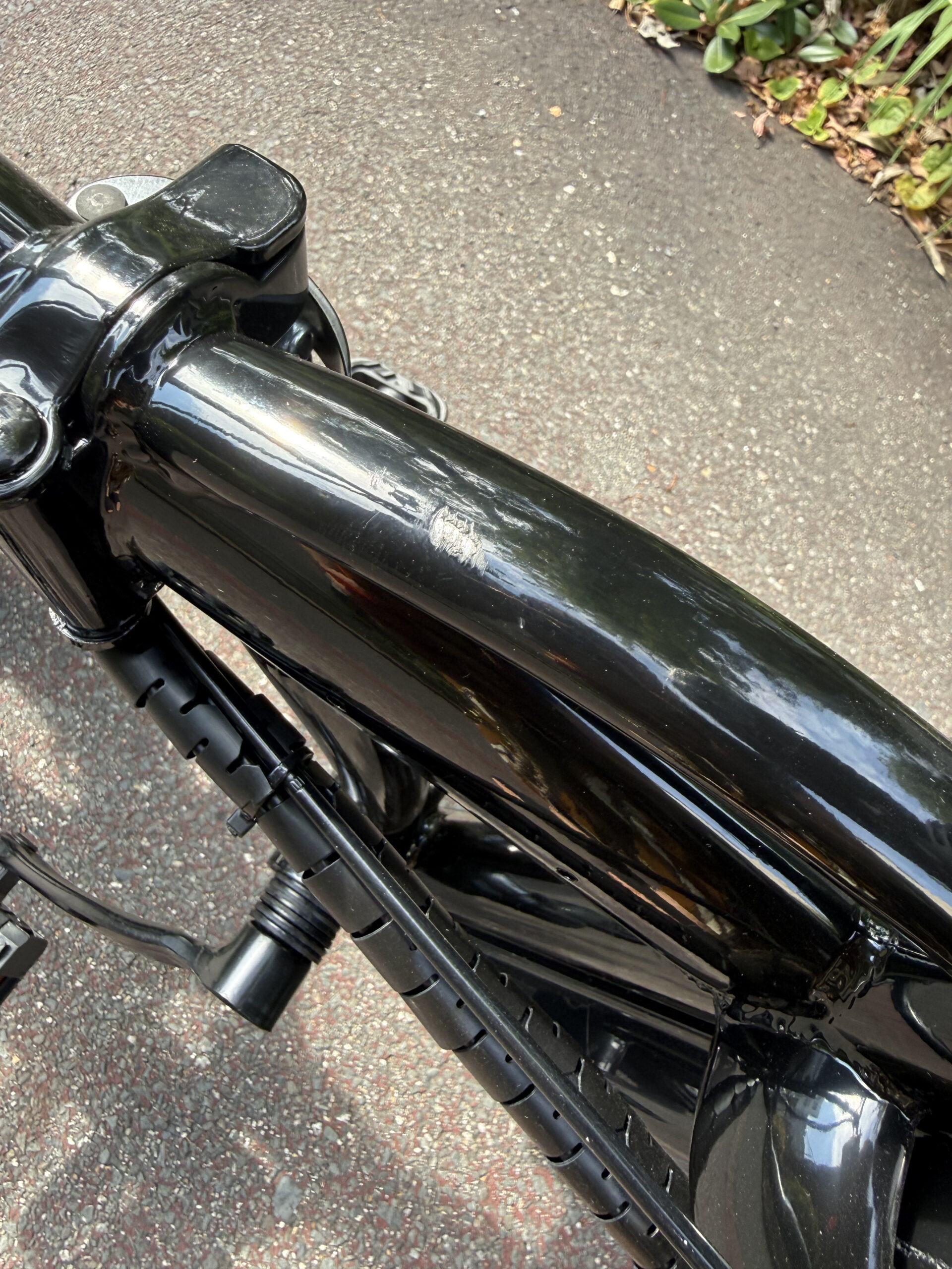 【現品限り・傷あり】THOMAS ROAD 特定小型原付|ブラック(ツヤあり)訳あり車体【数量限定・特別価格】 - 画像 (6)